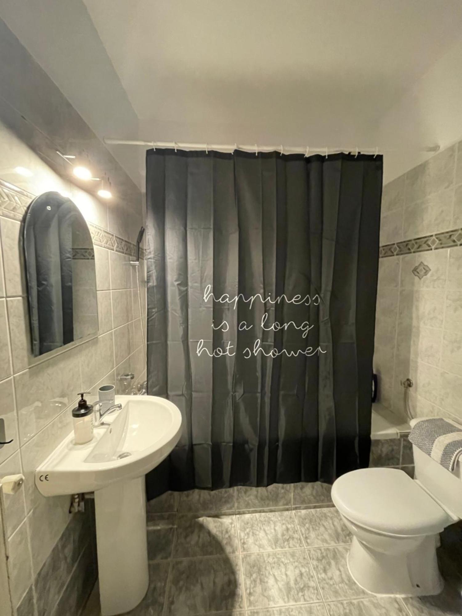 شقة Business Flat Stavroupoli سالونيك المظهر الخارجي الصورة